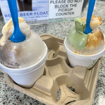 Below Zero Shaved Ice - Root beer with vanilla & green tea ice cream with vanilla and caramel - Ice Cream & Frozen Yogurt Near Me - Upland, California