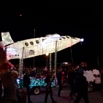 Ocean Beach Holiday Parade - Local Flavor Near Me - San Diego, California Ocean Beach Holiday Parade - Local Flavor Near Me - San Diego, California