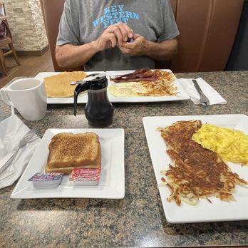 Village Garden Salem - Breakfast special!!! - American Near Me - Salem, Illinois Village Garden Salem - Breakfast special!!! - American Near Me - Salem, Illinois