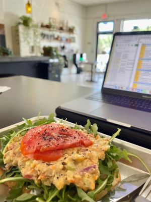 Easy Luck Coffee & Bodega by null