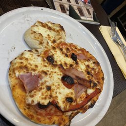 Children's bunny pizza Children's bunny pizza