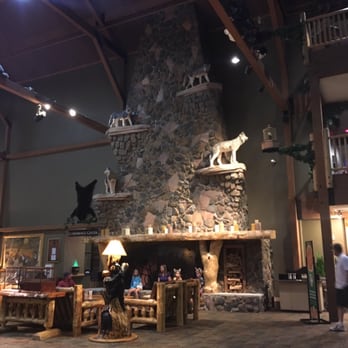 Great Wolf Lodge - Resorts Near Me - Mason, Ohio