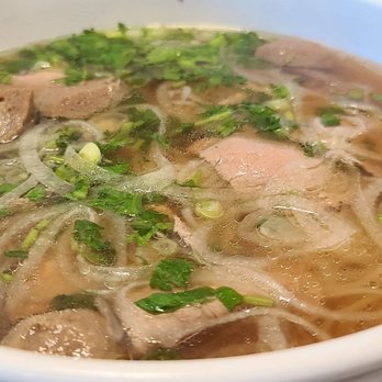 Pho Mai Dinkytown - Large meatballs and beef pho - Vietnamese Near Me - Minneapolis, Minnesota