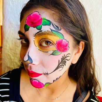 BLUEtiful the Clown - Día de los Muertos face painting @ Fiesta de Reyes, Old Town SD., next to Geppetto's. 10/15 - 11/2/2022 - Clowns Near Me - Chula Vista, California BLUEtiful the Clown - Día de los Muertos face painting @ Fiesta de Reyes, Old Town SD., next to Geppetto's. 10/15 - 11/2/2022 - Clowns Near Me - Chula Vista, California