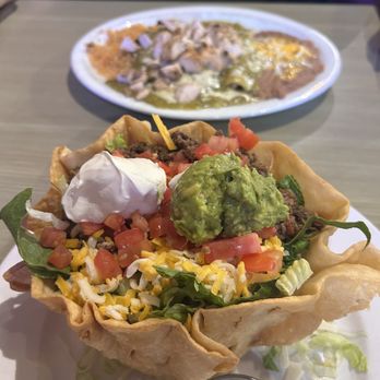 Papa Lopez Mexican Cantina - Taco Salad and spinach enchilada add chicken - Tex-Mex Near Me - Allen, Texas