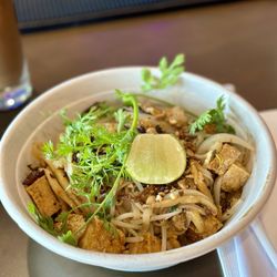 East Side Pho - Pho Xao tofu - most generous portion ever