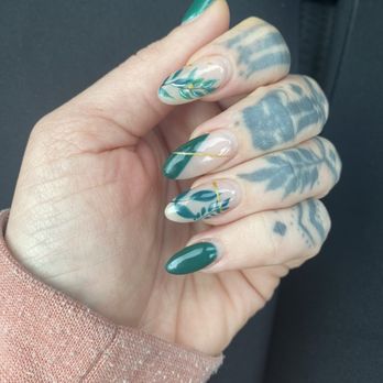 Nail Spa - Nail Salons Near Me - Moorpark, California