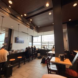Squatters Brew Pub Airport Concourse B