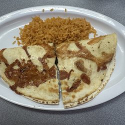 Rony’s Restaurant - Steak Quesadilla with Rice