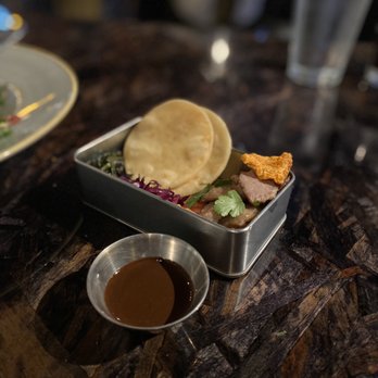 XO Restaurant - Asian Fusion Near Me - Honolulu, Hawaii