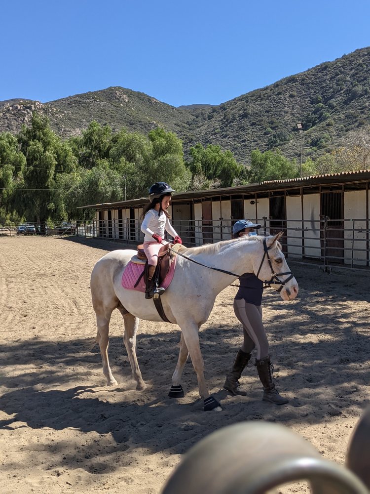 Wishing Creek Farms - equestrian in El Cajon, CA