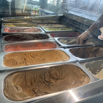 Illy Caffe - Gelato - Cafes Near Me - New York, New York