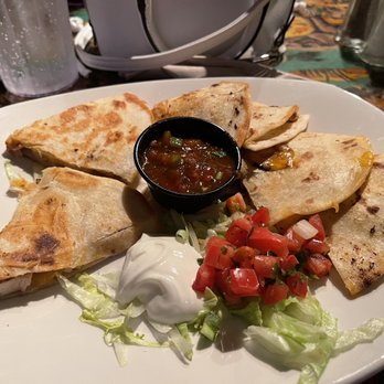 Rainforest Cafe - Chicken Quesadillas - American Near Me - San Antonio, Texas Rainforest Cafe - Chicken Quesadillas - American Near Me - San Antonio, Texas