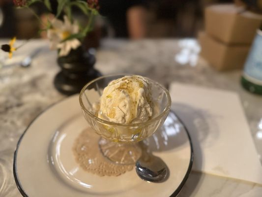 Songbird Parlour by null