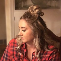 Salon Dion - Hair & makeup @SalonDion