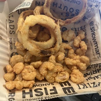Showmars - Rock Hill - Calabash shrimp dinner! What a joke! $17 for that little bit of food. Won't be back that's not enough to feed my kid. - Greek Near Me - Rock Hill, South Carolina