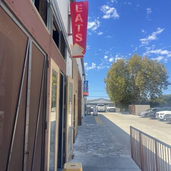 Industrial Eats - Outside - Pizza Near Me - Buellton, California