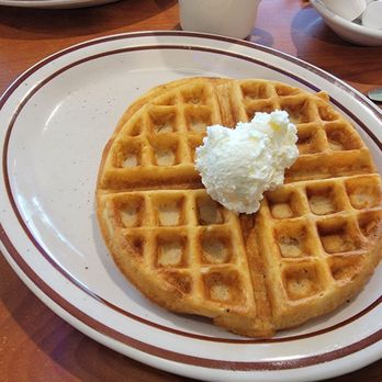Le Roy's Restaurant - Belgium waffle - Diners Near Me - Monrovia, California