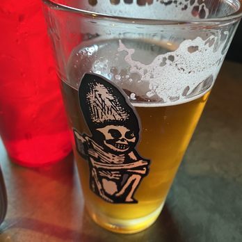 Mac's Pizza Pub - Pizza Near Me - Cincinnati, Ohio