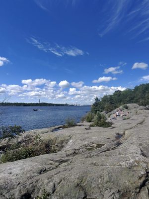 Fjäderholmarna by null
