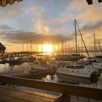 Restaurant 604 - Breakfast & Brunch Near Me - Honolulu, Hawaii Restaurant 604 - Breakfast & Brunch Near Me - Honolulu, Hawaii