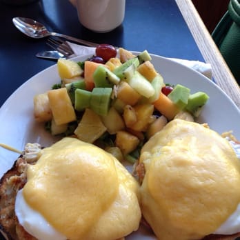 Doubleday Cafe - Crab eggs Benedict with fresh fruits. - American Near Me - Cooperstown, New York Doubleday Cafe - Crab eggs Benedict with fresh fruits. - American Near Me - Cooperstown, New York