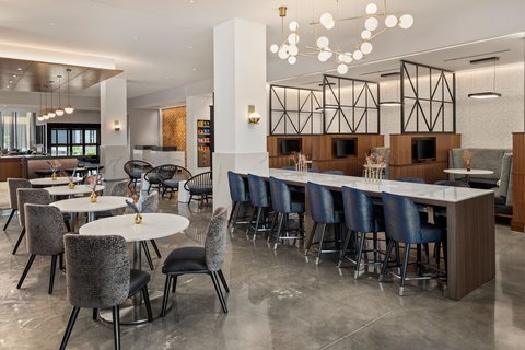 COURTYARD ST. PAUL DOWNTOWN - Updated July 2025 - 42 Photos - 150 Smith