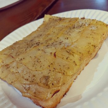 Philomena's - Pizza con patate/potato pizza, a simpler Roman slice. Good. - Pizza Near Me - Sunnyside, New York
