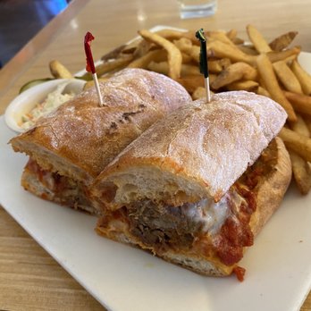 Candlewyck Diner - Meatball Parmesan - Diners Near Me - East Rutherford, New Jersey