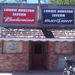 Lonnie Houston Tavern - Lonnie's tavers