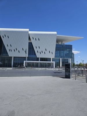 Las Vegas Convention Center by null