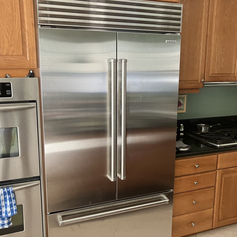 Aztec Appliance - CL4250UFDID/S/P.  Perfect match. The LED lighting is spectacular! - Appliances Near Me - San Diego, California