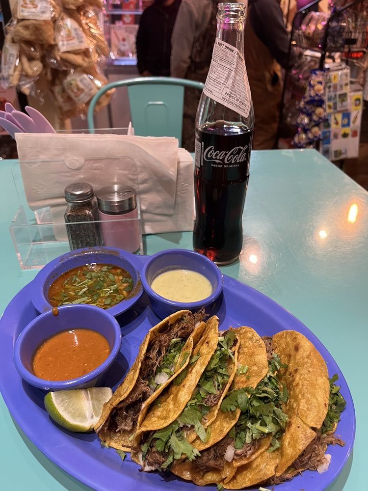 La Catrina Mexican Store & Snacks