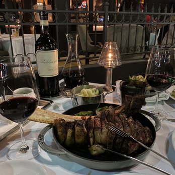 Bourbon Steak - Black Truffle Mac & Cheese Wine- 2014 Pahlmeyer  Tomahawk steak 48 oz - Steakhouses Near Me - Glendale, California
