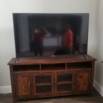 Remarkable Moving Services - Nice things should always be strongly protected before transporting them. That's what we specialize in here at Remarkable Moving Services! - Movers Near Me