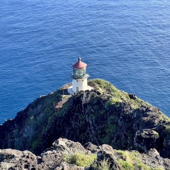 Makapu'u Point Lighthouse Trail - Hiking Near Me - Honolulu, Hawaii