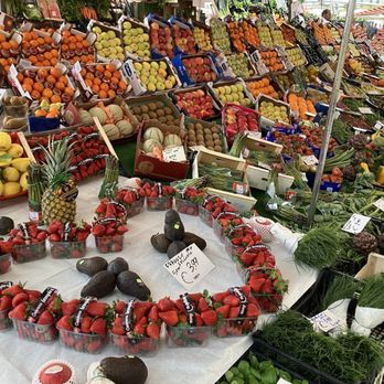 Mercato di Viale Papiniano - More veggies and fruits - Farmers Market Near Me - Milan, Michigan Mercato di Viale Papiniano - More veggies and fruits - Farmers Market Near Me - Milan, Michigan