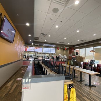 Sarku Japan - Interior - Japanese Near Me - Bayonne, New Jersey