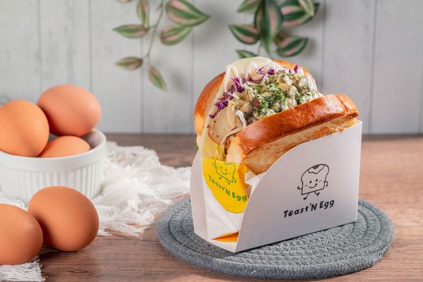 Toast’N Egg by null