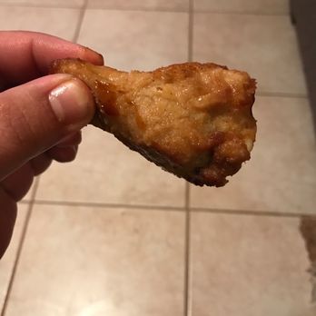 Domino's Pizza - We ordered bbq wings and this is what we got. No sauce on them. - Pizza Near Me - Florence, Colorado Domino's Pizza - We ordered bbq wings and this is what we got. No sauce on them. - Pizza Near Me - Florence, Colorado