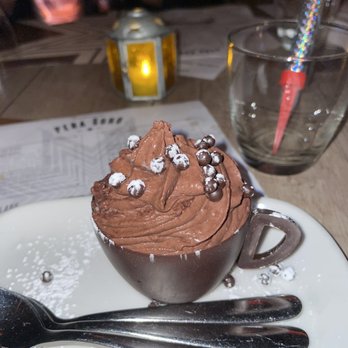 Pera Soho - Chocolate Mousse - Mediterranean Near Me - New York, New York Pera Soho - Chocolate Mousse - Mediterranean Near Me - New York, New York