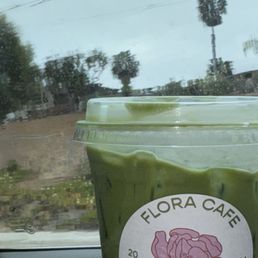 strawberry matcha :) 9/10 strawberry matcha :) 9/10