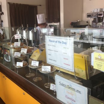 Beard Papa's - Desserts Near Me - Los Angeles, California