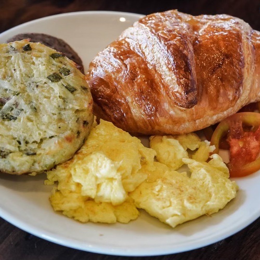 la Madeleine - Country French Breakfast - Bakeries Near Me - San Antonio, Texas