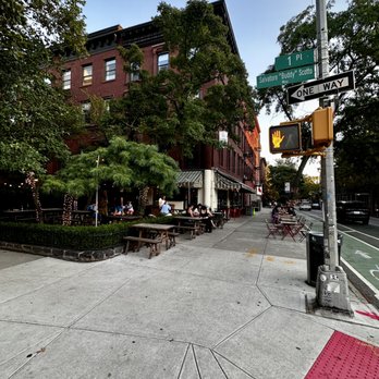 Baby Luc’s - Street view - Pizza Near Me - Brooklyn, New York