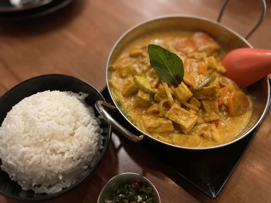 Le Thai 2 by null