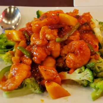 Asian Kitchen - Thai Mango Shrimp - Asian Fusion Near Me - Roswell, Georgia