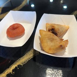 Sambusas and a bhadusha Sambusas and a bhadusha