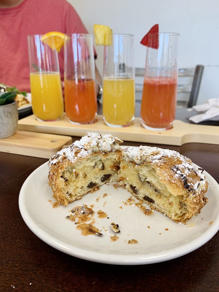 Julian's Patisserie and Cafe