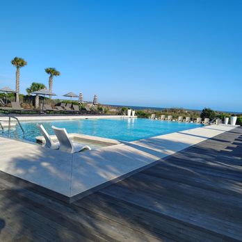 The Sandcastle - Infinity pool - Venues & Event Spaces Near Me - Kiawah Island, South Carolina The Sandcastle - Infinity pool - Venues & Event Spaces Near Me - Kiawah Island, South Carolina